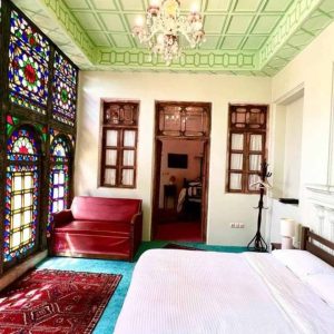 اقامتگاه بوم گردی خانه شیراز سوئیت یک خوابه سه تخته نسترن 2