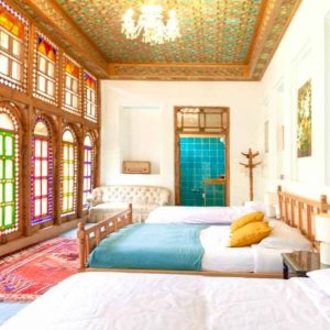 اقامتگاه بوم گردی خانه شیراز اتاق سه تخته بهارنارنج 1