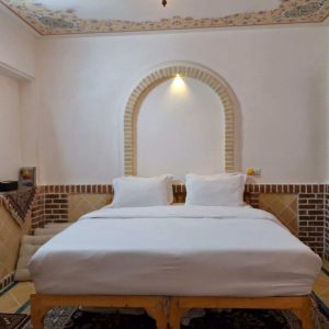 اقامتگاه بومگردی دیاوا اصفهان اتاق حوضخانه