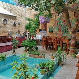 اقامتگاه بوم گردی ماه سلطان