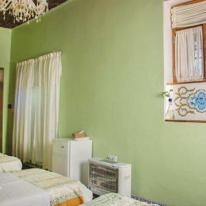 اقامتگاه سنتی آبان شیراز اتاق بهار