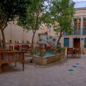 اقامتگاه سنتی تابش شیراز فضای داخلی اقامتگاه 2