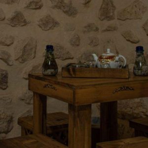 اقامتگاه سنتی تابش شیراز کانکت پنج تخته دلنشین 4