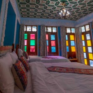 اقامتگاه سنتی تابش شیراز اتاق سه تخته جهان نما 1