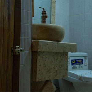 اقامتگاه سنتی تابش شیراز سرویس بهداشتی اتاق یک تخته دلنواز