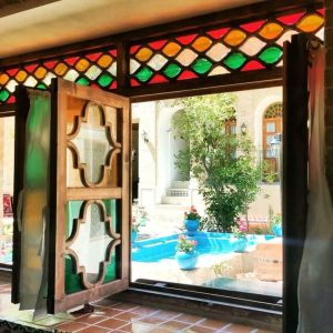 اقامتگاه سنتی سران شیراز اتاق بهار 2