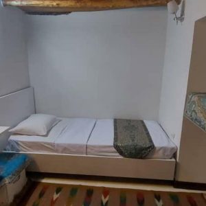 اقامتگاه سنتی طاها اصفهان فضای داخلی اتاق‌ها 15