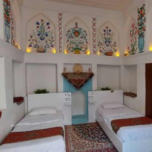 اقامتگاه سنتی طاها اصفهان فضای داخلی اتاق‌ها 7