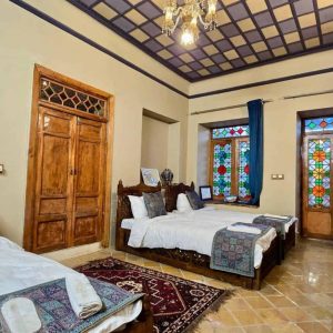 اقامتگاه سنتی عمارت جهانشاهی شیراز اتاق دیبا