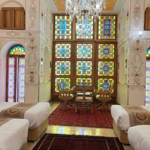 اقامتگاه سنتی عمارت خاتم اصفهان اتاق میترا 4