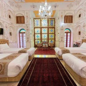 اقامتگاه سنتی عمارت خاتم اصفهان اتاق میترا 8