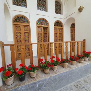 اقامتگاه سنتی عمارت خاتم اصفهان اتاق میترا 1