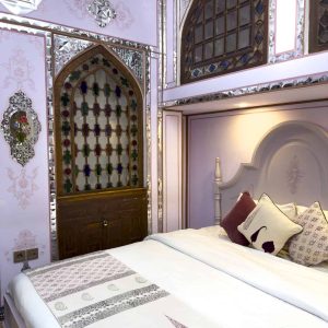 اقامتگاه سنتی عمارت شهسواران اصفهان اتاق آینه داران 2