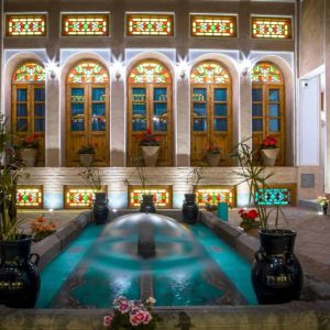 اقامتگاه سنتی عمارت طاووسیه اصفهان فضای داخلی اقامتگاه 1