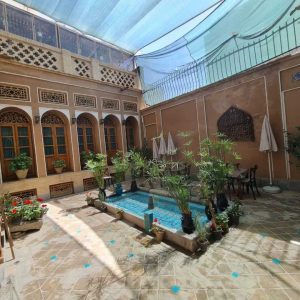 اقامتگاه سنتی عمارت طاووسیه اصفهان فضای داخلی اقامتگاه 7