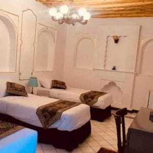 اقامتگاه سنتی قیصریه شیراز فضای داخلی اتاق ها 4