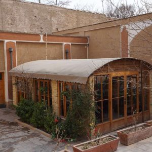 اقامتگاه سنتی میدان کوچک اصفهان محوطه اقامتگاه