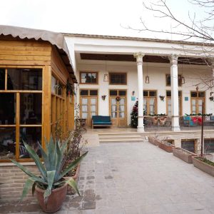 اقامتگاه سنتی میدان کوچک اصفهان محوطه اقامتگاه