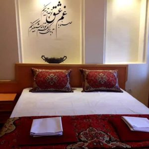 اقامتگاه سنتی پیرسوک شیراز اتاق دو تخته دابل