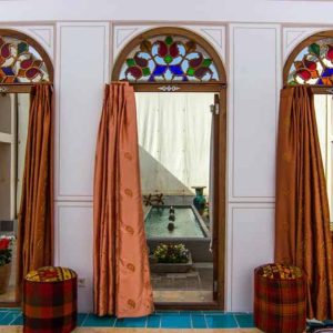 هتل سنتی کیانپور اصفهان اتاق فراغتخانه
