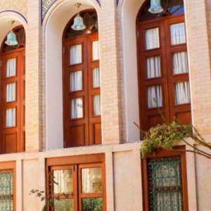 اقامتگاه سنتی گل بهار شیراز فضای داخلی 1