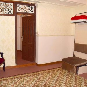 خانه مسافر جواد الائمه مشهد اتاق چهار تخته 1