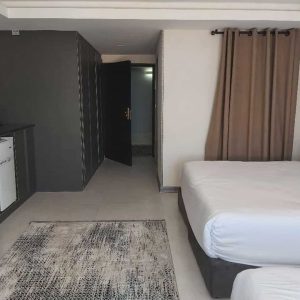 خانه مسافر دلگشا شیراز اتاق سه تخته 2