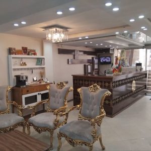 خانه مسافر سورن مشهد لابی