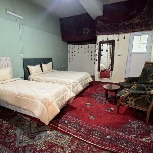 خانه مسافر فونیکس شیراز فضای داخلی اتاق‌ها 3
