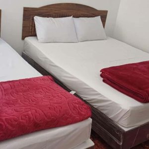 مهمانسرا ایرانیان تهران اتاق سه تخته 4