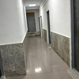 مهمانسرا کاج تهران راهرو