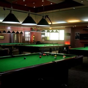 هتل آریان کیش سالن بیلیارد