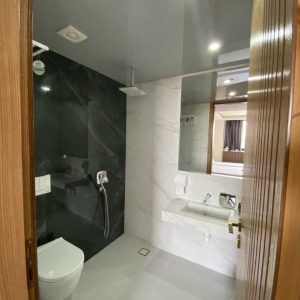 هتل آوات اصفهان سرویس بهداشتی اتاق‌ها 3