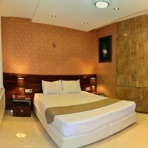 هتل آپارتمان آدینه مشهد اتاق چهارنفره 1