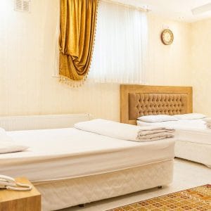هتل آپارتمان بهزاد مشهد اتاق چهار تخته 2
