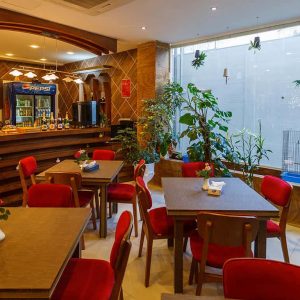 هتل آپارتمان جهان نما شیراز کافی شاپ