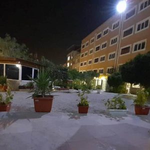 هتل آپارتمان سولار قشم فضای بیرونی هتل ۲