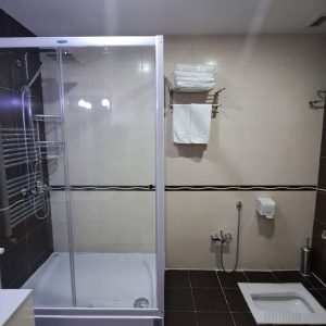 هتل آپارتمان لوتوس پارسیان مشهد آپارتمان دو خوابه چهار تخته