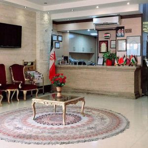 هتل آپارتمان معین درباری مشهد لابی 1