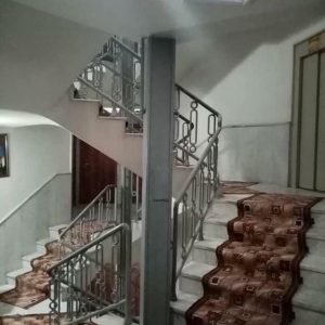هتل معین درباری مشهد راهرو