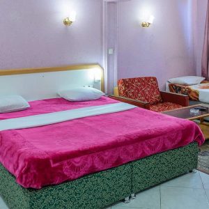 هتل ادریس مشهد اتاق سه تخته