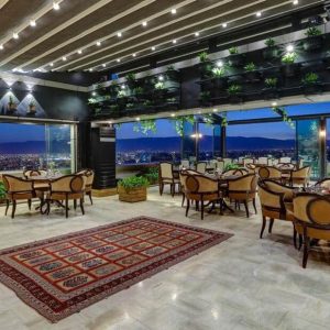 هتل بزرگ شیراز رستوران پانارامیک (فست فود)