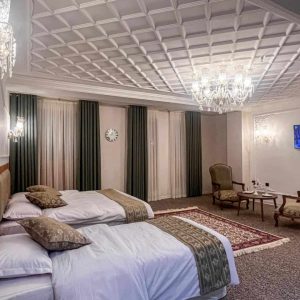 هتل حبیب خان اصفهان اتاق سه تخته