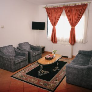 هتل خانه سبز مشهد آپارتمان دو خوابه چهار تخته