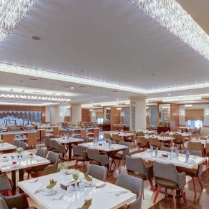 هتل خورشید هشتم رئوف کوثر مشهد رستوران 6