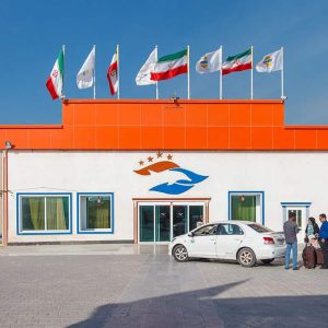 هتل ساحلی خلیج فارس قشم نمای بیرونی 7