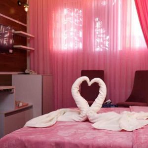 هتل سارای تبریز اتاق دو تخته دابل ویژه عروس و داماد