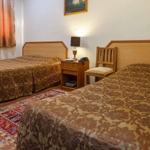 هتل ساسان شیراز اتاق دو تخته تویین