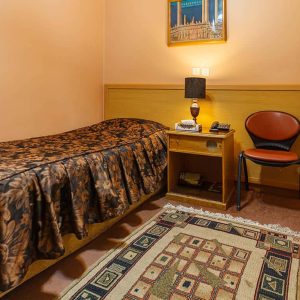 هتل ساسان شیراز اتاق یک تخته
