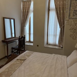هتل سرخاب تبریز فضای داخلی اتاق‌ها
